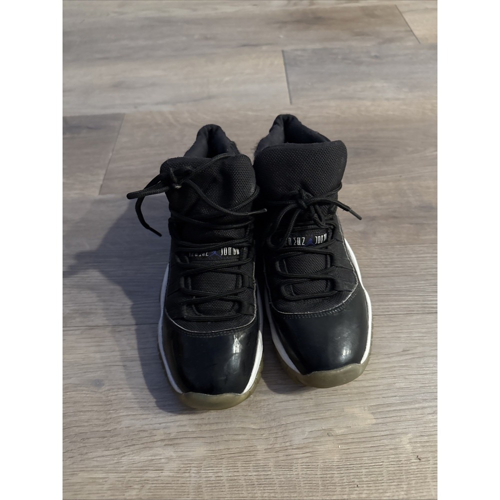 Nike Air Jordan XI 11 Space Jam Retro 2016 GS 378038-003 sz 4.5Y